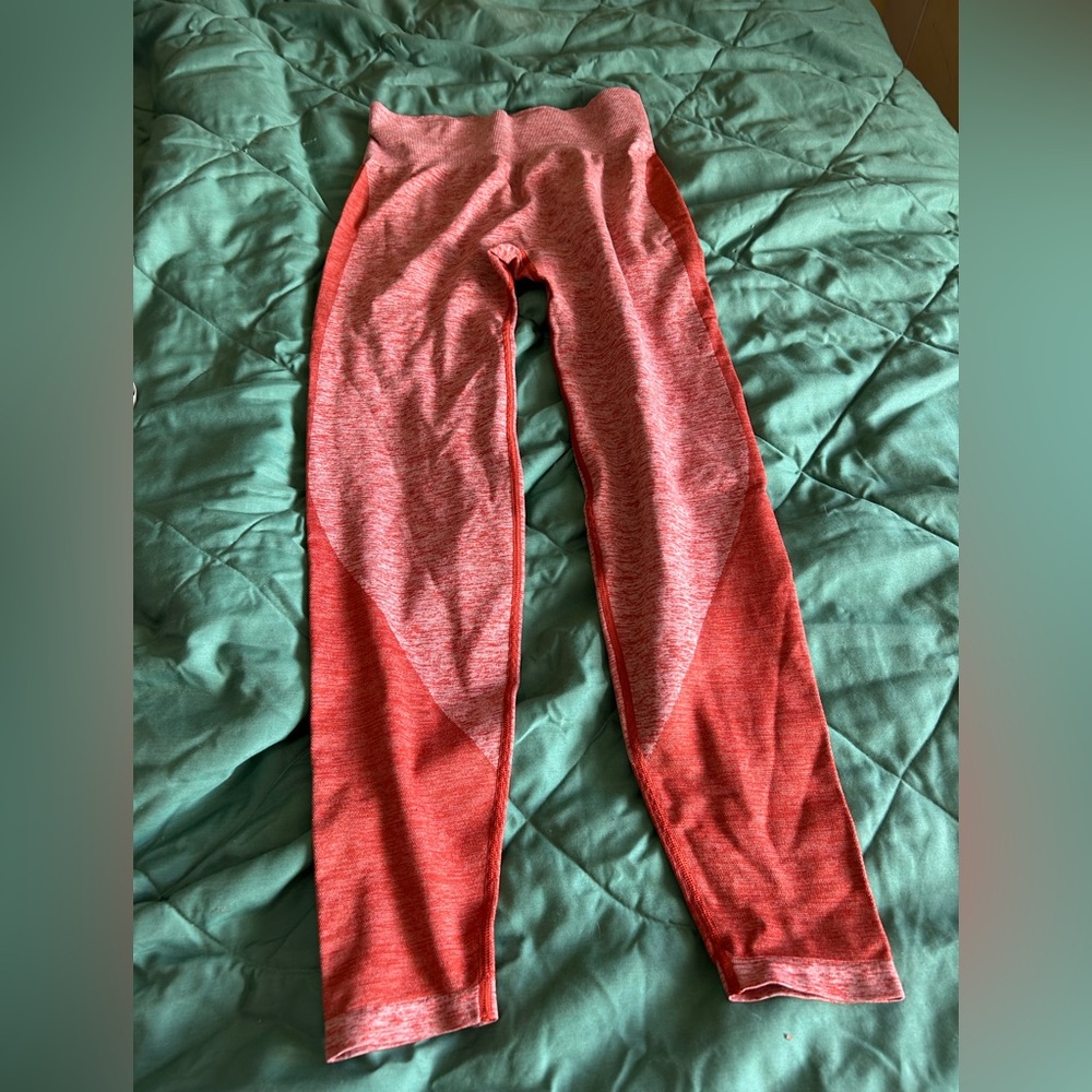 Pink by Victoria’s Secret Seamless Leggings size Medium